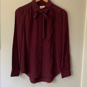 Luxurious Kate Spade tie neck silk blouse